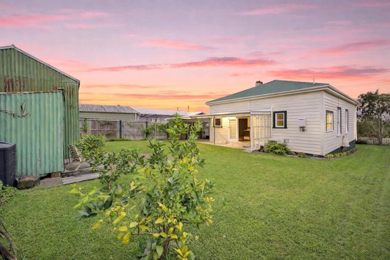 Photo of property in 15 Brenan Street, Paeroa, 3600