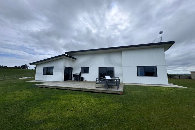 Photo of property in 61 Kimber Street, Halcombe, Feilding, 4779