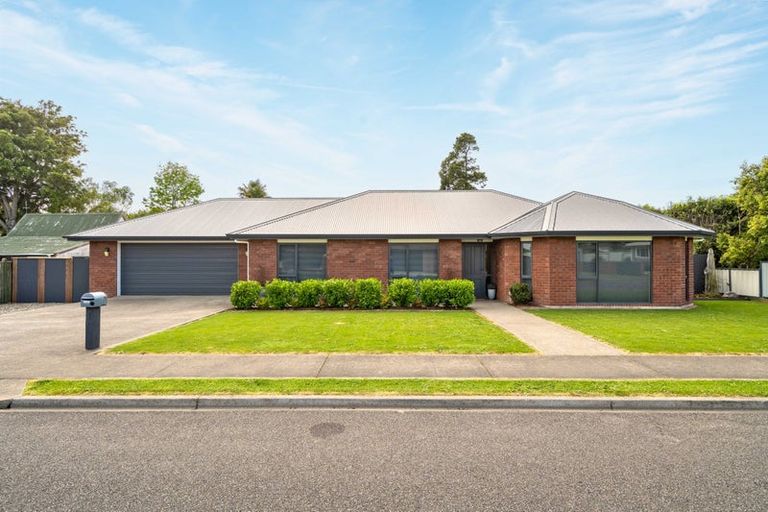 Photo of property in 1 Gimson Street, Solway, Masterton, 5810