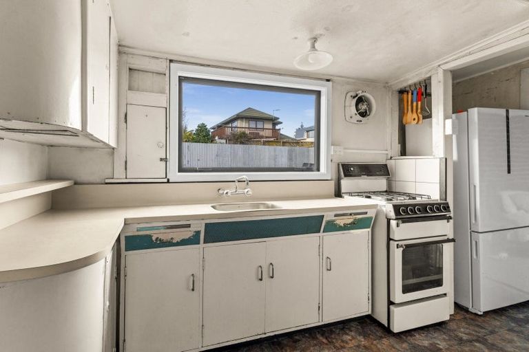 Photo of property in 20 Pukeko Place, Westshore, Napier, 4110