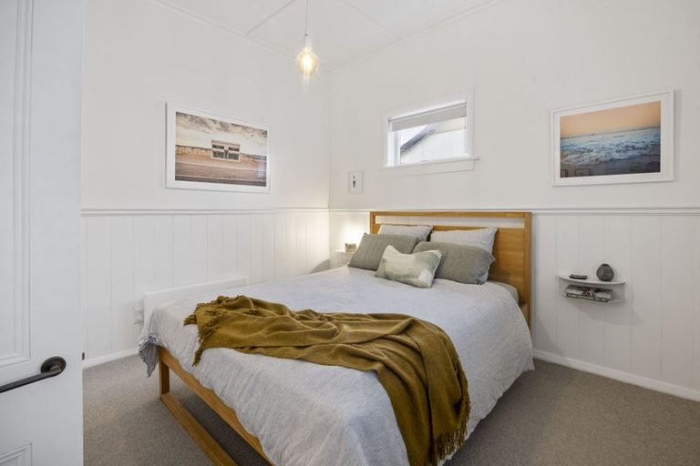 Photo of property in 251a Courtenay Street, Strandon, New Plymouth, 4312