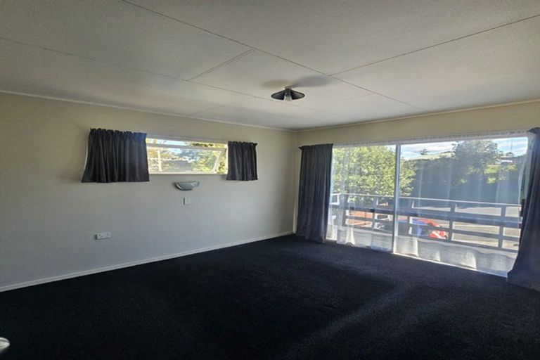 Photo of property in 30 Memorial Drive, Parahaki, Whangarei, 0112