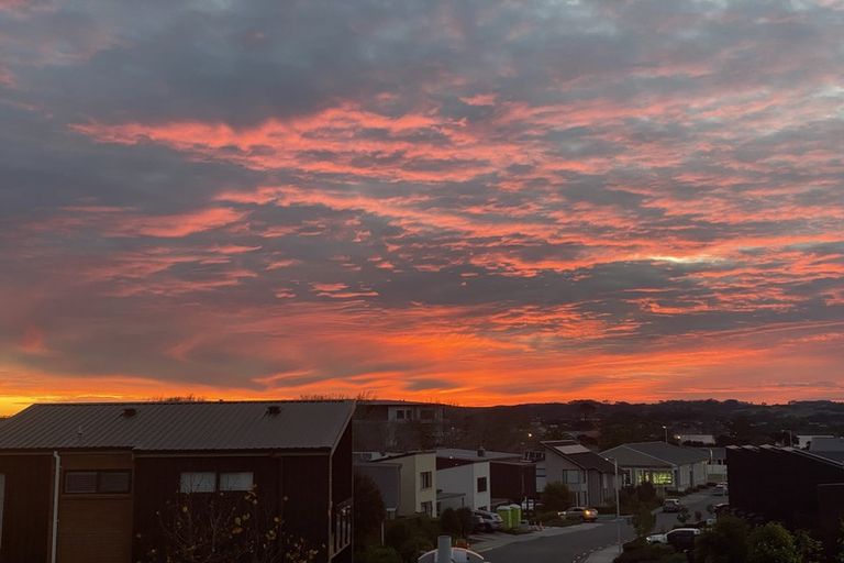 Photo of property in 3/22 Kerewhenua Crescent, 0616