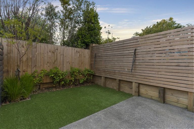 Photo of property in 1 Panoni Lane, Howick, Auckland, 2014