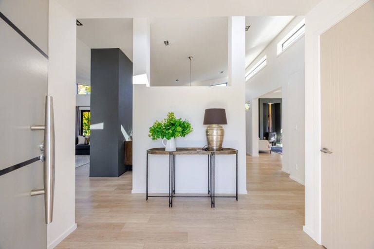 Photo of property in 80 Kent Terrace, Taradale, Napier, 4112