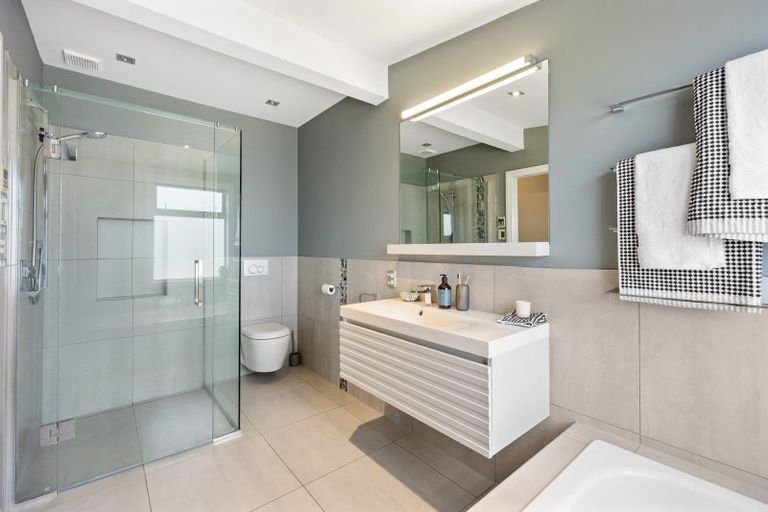 Photo of property in 6 Collins Road, Richmond, 7020