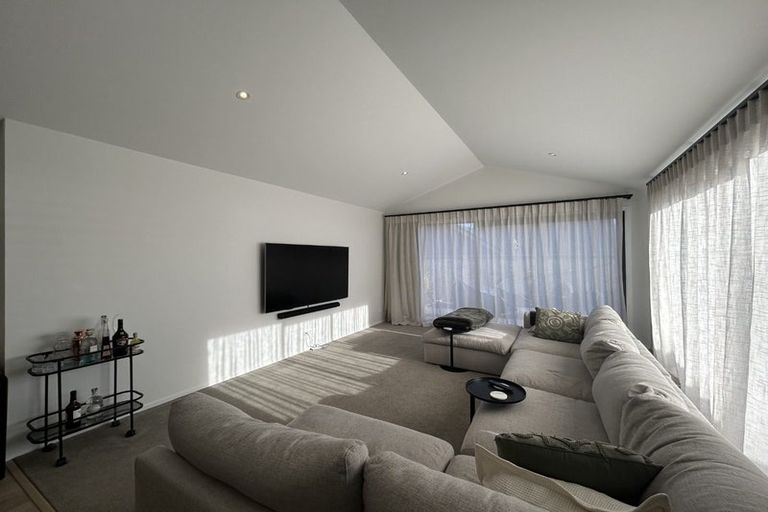 Photo of property in 34 Spur Ridge Rise, Jacks Point, 9371