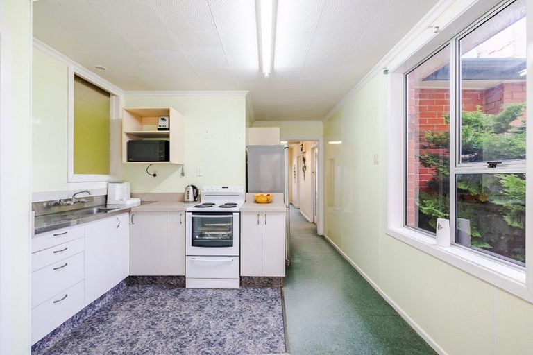 Photo of property in 16 Cranley Street, Musselburgh, Dunedin, 9013