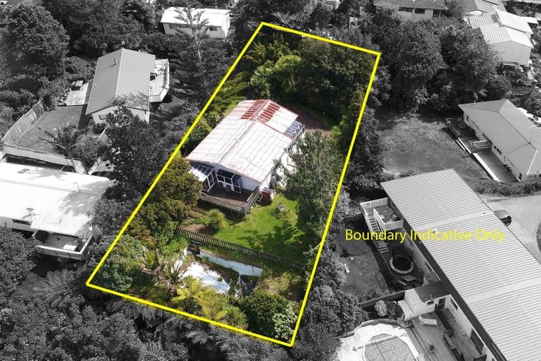 Photo of property in 40 Glamorgan Drive, Torbay, Auckland, 0630