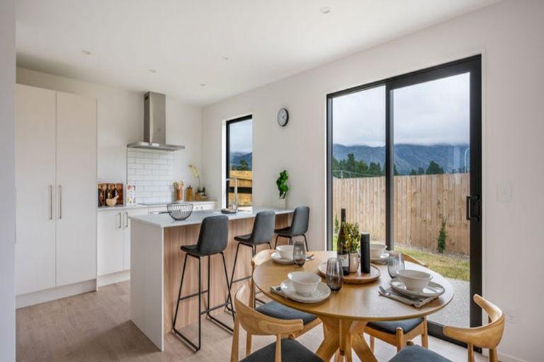 Photo of property in 4 Pateke Drive, Clyde, 9330