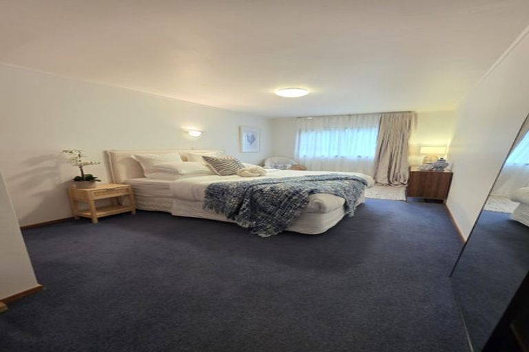 Photo of property in 73b Centreway Road, Orewa, 0931