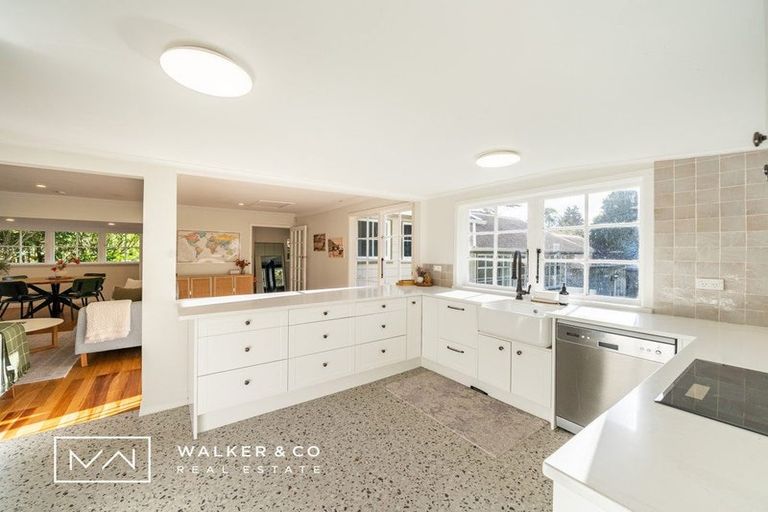 Photo of property in 23/25 Elmslie Road, Pinehaven, Upper Hutt, 5371
