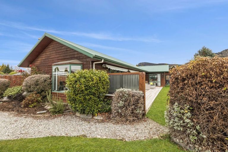 Photo of property in 47 Frye Crescent, Albert Town, Wanaka, 9305
