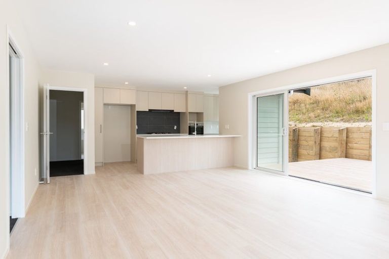 Photo of property in 7 Swinton Place, Churton Park, Wellington, 6037