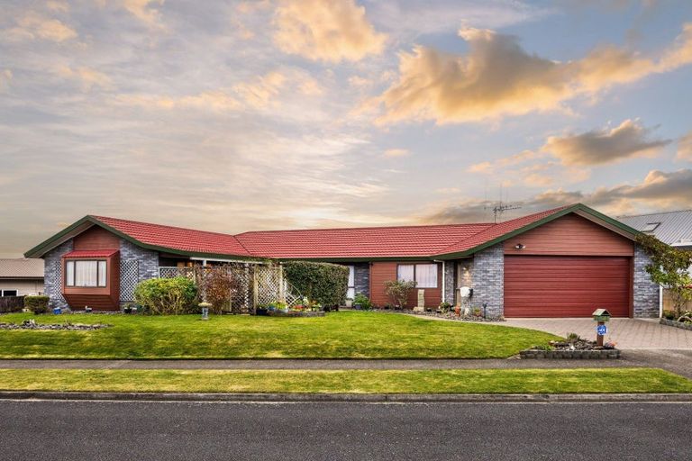 Photo of property in 46 Lansdowne Crescent, Glenview, Hamilton, 3206