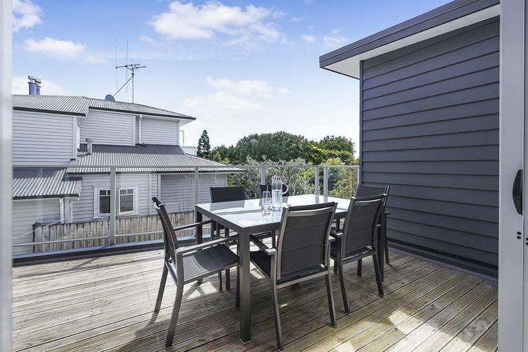 Photo of property in 6u2 Dyer Street, Whitiora, Hamilton, 3200