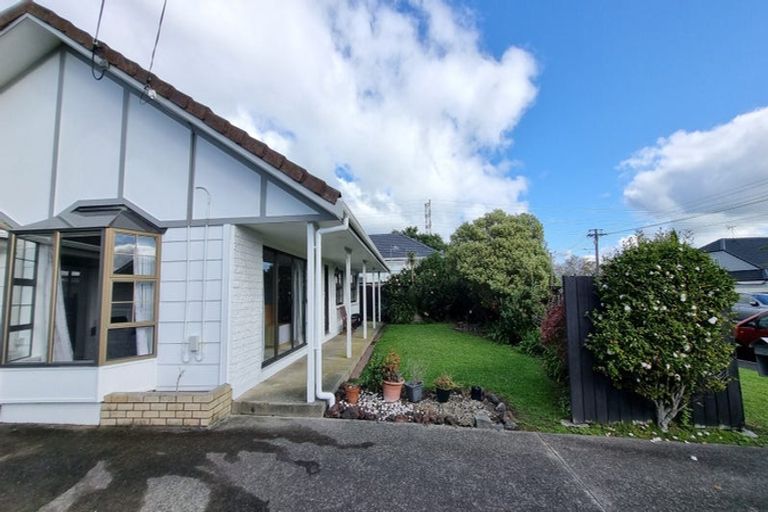 Photo of property in 1/24 Francis Street, Hauraki, Auckland, 0622