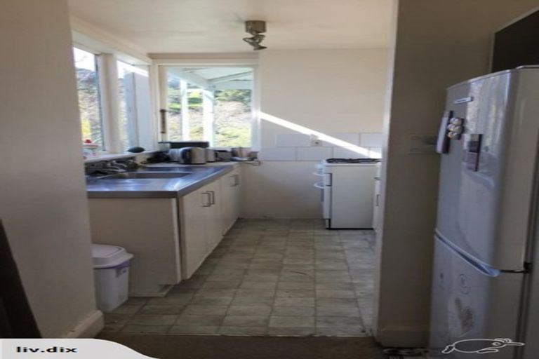 Photo of property in 2/106 Glenmore Street, Northland, Wellington, 6012