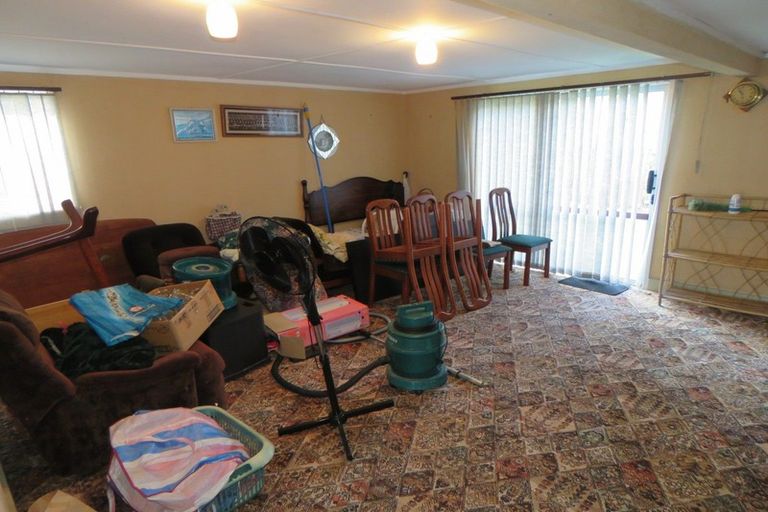 Photo of property in 7 Eastons Road, Westport, 7825