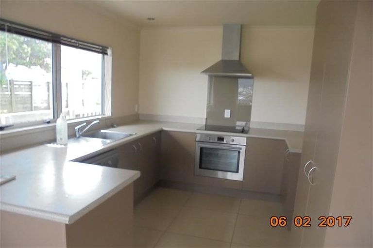 Photo of property in 74a Owhiti Street, Titahi Bay, Porirua, 5022