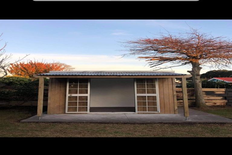 Photo of property in 32 Ihaia Street, Waitara, 4320