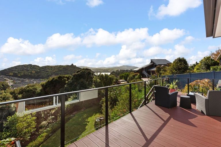 Photo of property in 20 Sailmaker Close, Whitby, Porirua, 5024