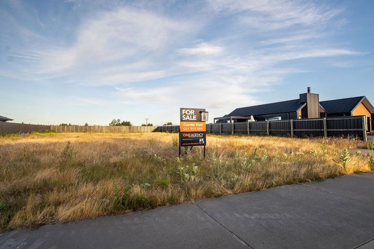 Photo of property in 13 Aoraki Crescent, Twizel, 7901
