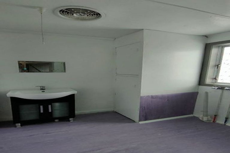 Photo of property in 14 Mcnally Road, Pukekohe, 2120