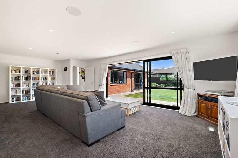 Photo of property in 1 Cloverlea Court, Rolleston, 7614