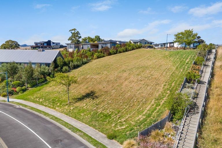 Photo of property in 36 Golf View Close, Fairhall, 7272