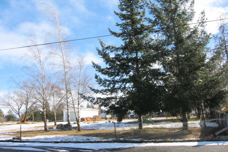 Photo of property in 49 Rata Road, Twizel, 7901