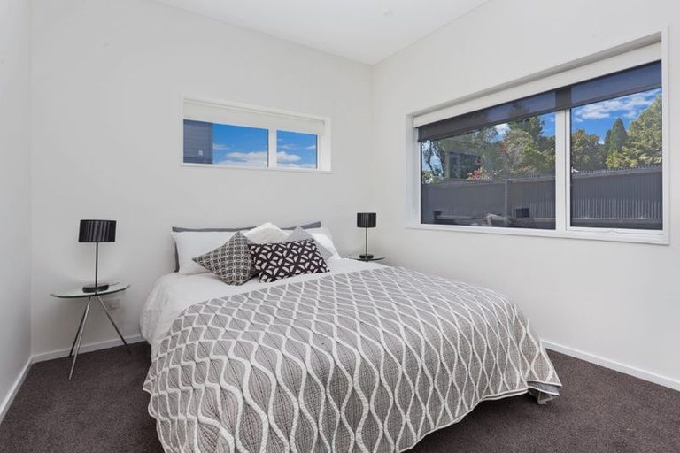 Photo of property in 2/10 George Street, Riccarton, Christchurch, 8041