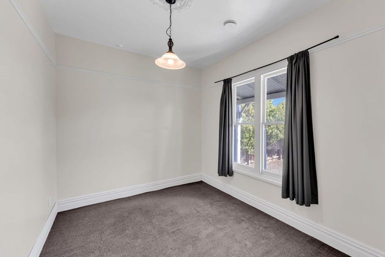 Photo of property in 1/3 Manning Place, Woolston, Christchurch, 8023