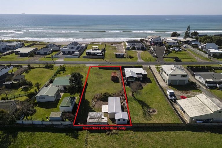 Photo of property in 98 Pukehina Parade, Pukehina, 3189