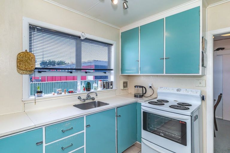 Photo of property in 2 Linley Place, Levin, 5510