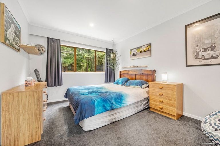 Photo of property in 2/33 Glenvar Road, Torbay, Auckland, 0630