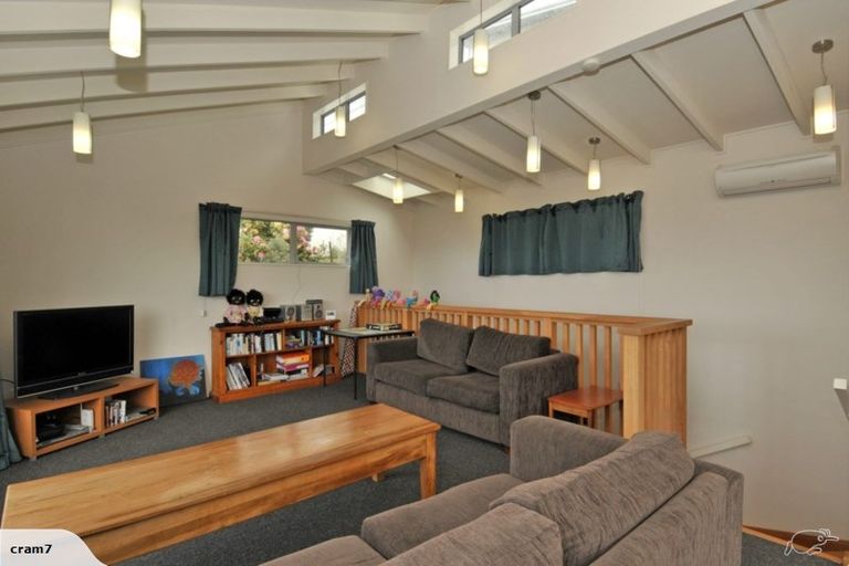 Photo of property in 84 Mitchell Street, Brooklyn, Wellington, 6021