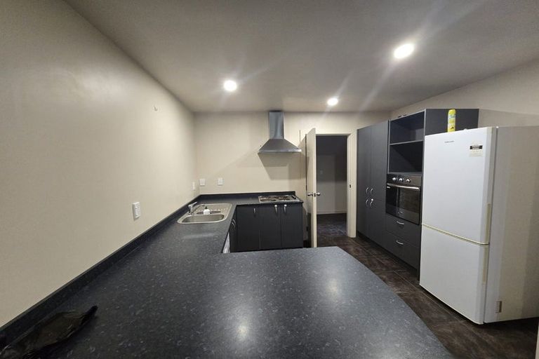 Photo of property in 263 Middleton Road, Glenside, Wellington, 6037