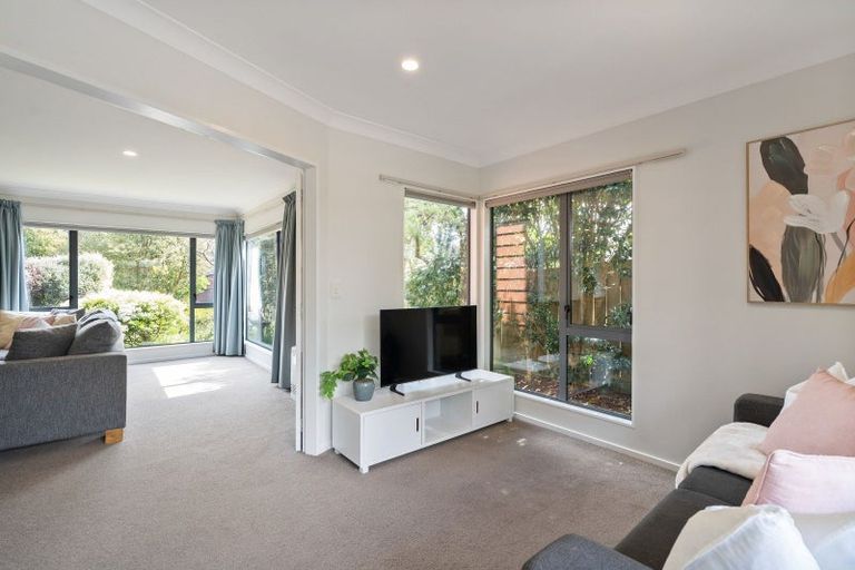 Photo of property in 60 Abilene Crescent, Churton Park, Wellington, 6037