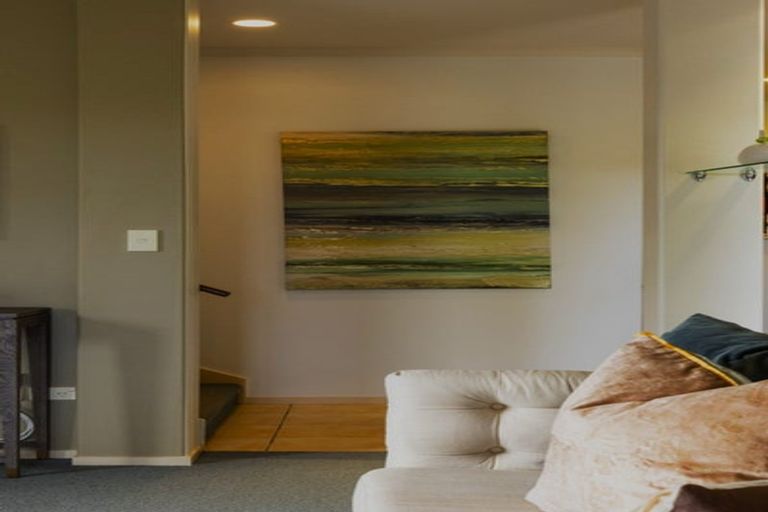 Photo of property in 1 Orchid Place, Ohauiti, Tauranga, 3112