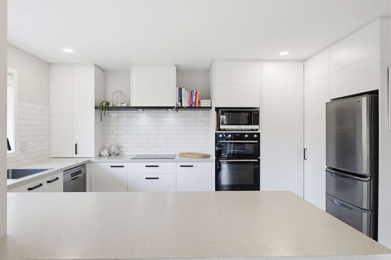 Photo of property in 20 Hewitts Road, Woodend, 7610
