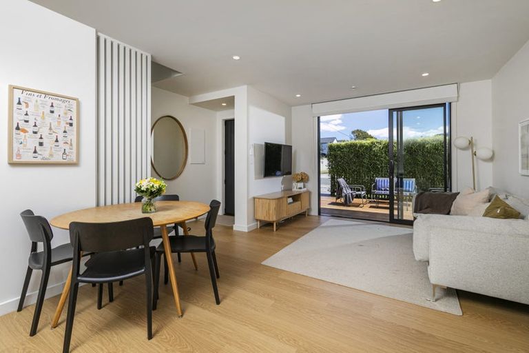 Photo of property in 70a Neil Avenue, Te Atatu Peninsula, Auckland, 0610