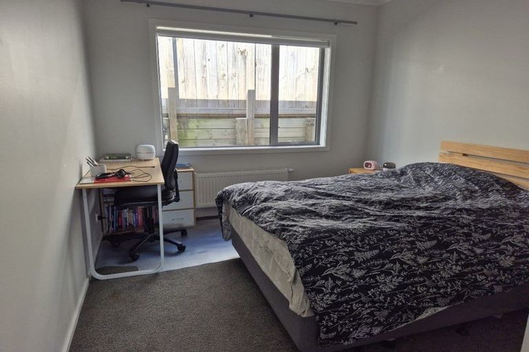 Photo of property in 18 Schooner Drive, Whitby, Porirua, 5024