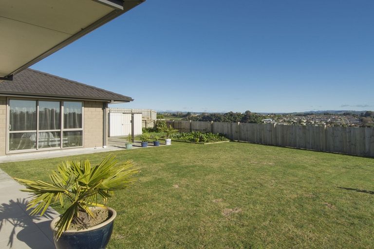 Photo of property in 33 Merlot Drive, Pyes Pa, Tauranga, 3112