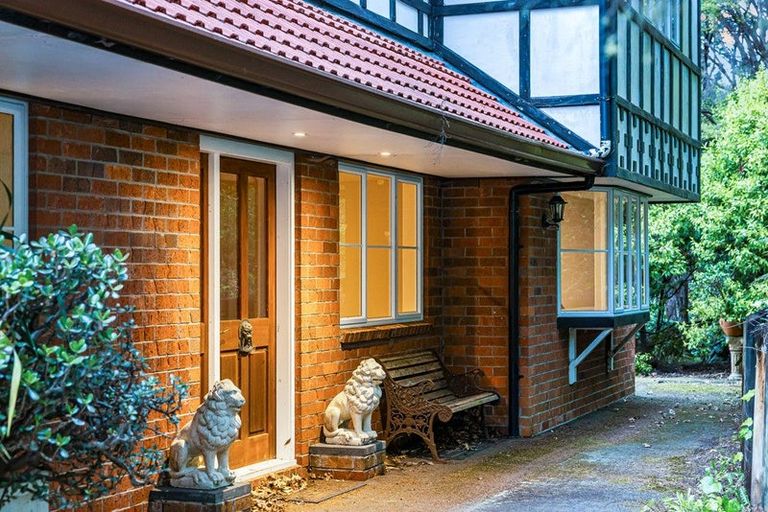 Photo of property in 233 Paremoremo Road, Lucas Heights, Auckland, 0632