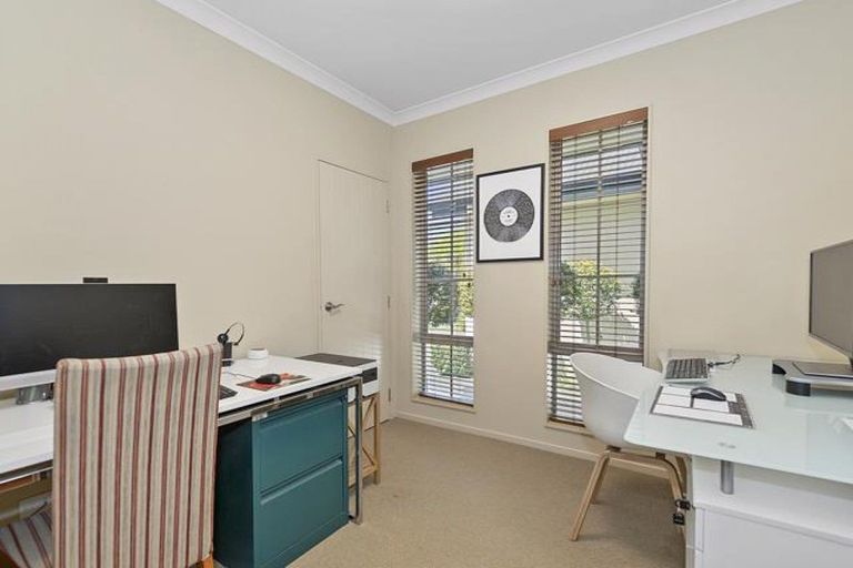 Photo of property in 8 Ravenscourt Place, Huntington, Hamilton, 3210