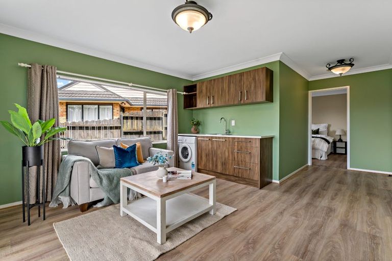 Photo of property in 6 Alicia Road, Somerville, Auckland, 2014
