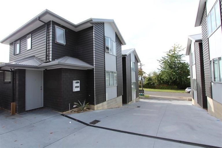Photo of property in 30u3 Hunter Street, Hamilton Lake, Hamilton, 3204