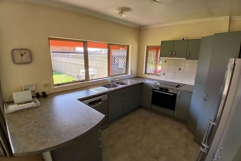 Photo of property in 7 Elizabeth Grove, Stratford, 4332
