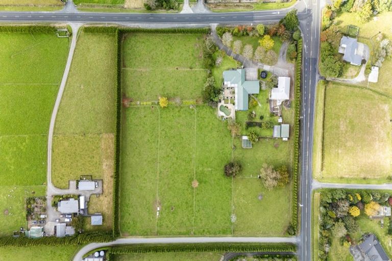 Photo of property in 484 Corbett Road, Lepperton, New Plymouth, 4373